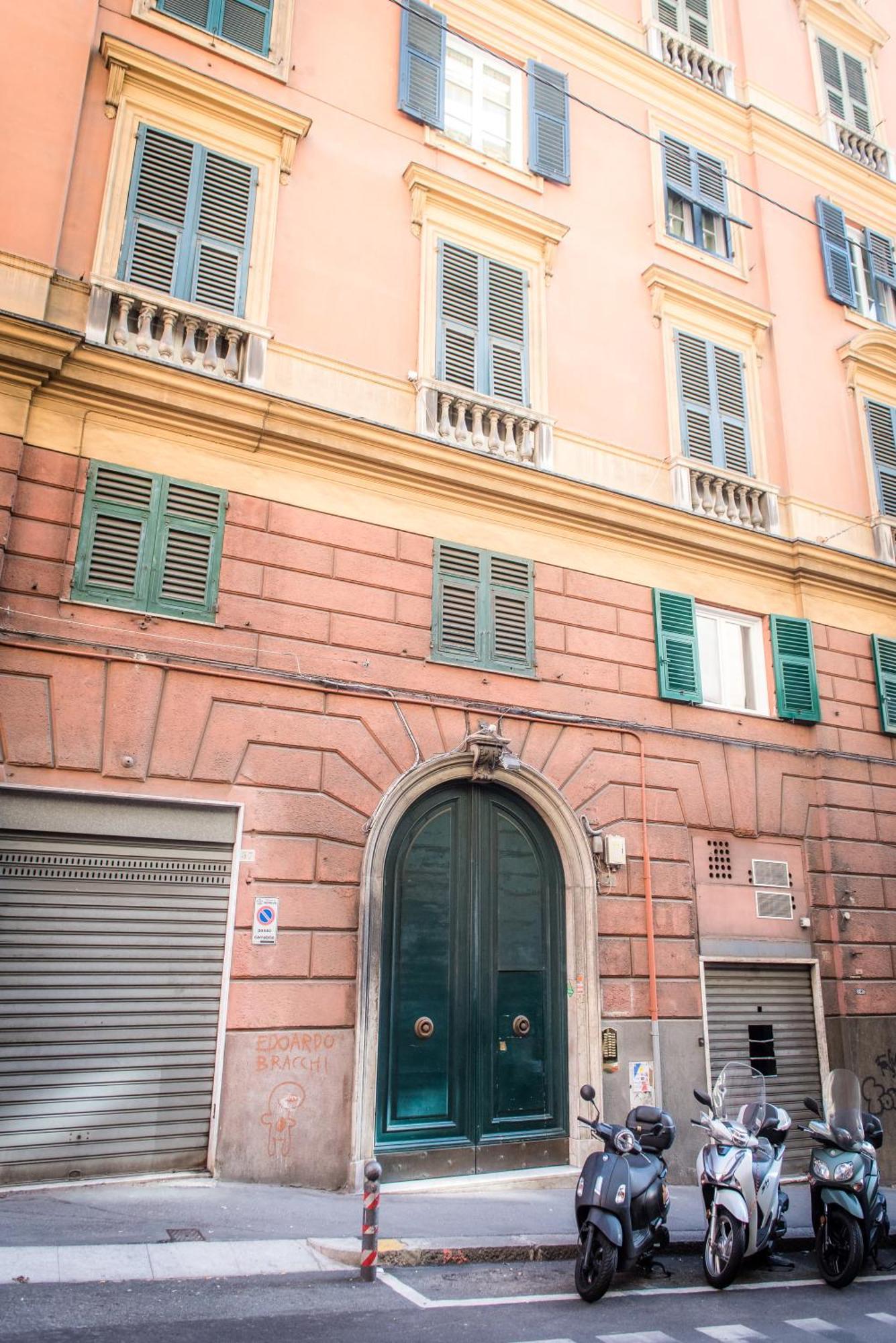 ジェノヴァFree Parking - Centro Citta Via Caffaroアパートメント エクステリア 写真